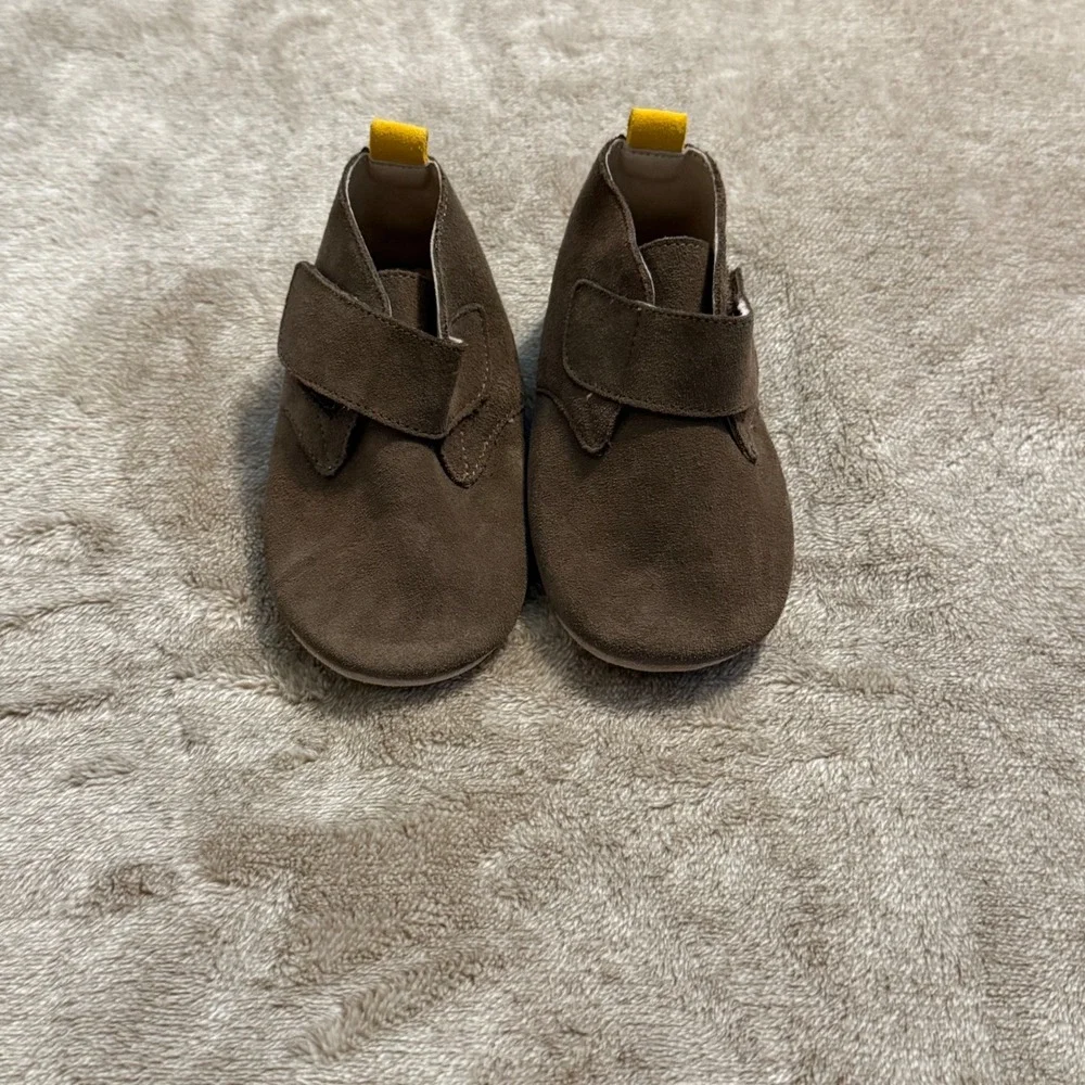 Boden baby suede